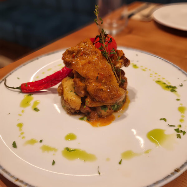 Baked piri-piri chicken with baby potatoes